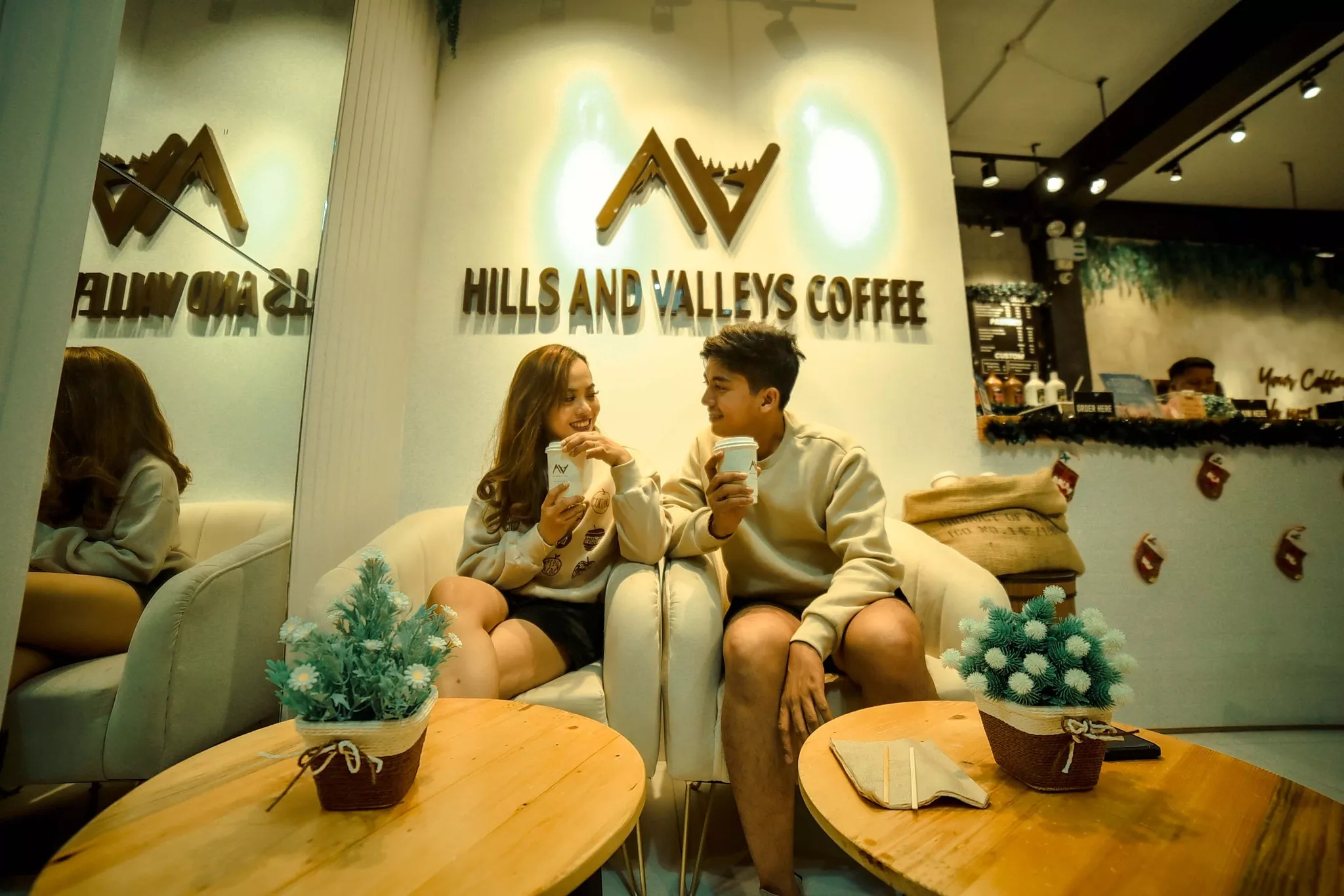 hills and valleys coffee